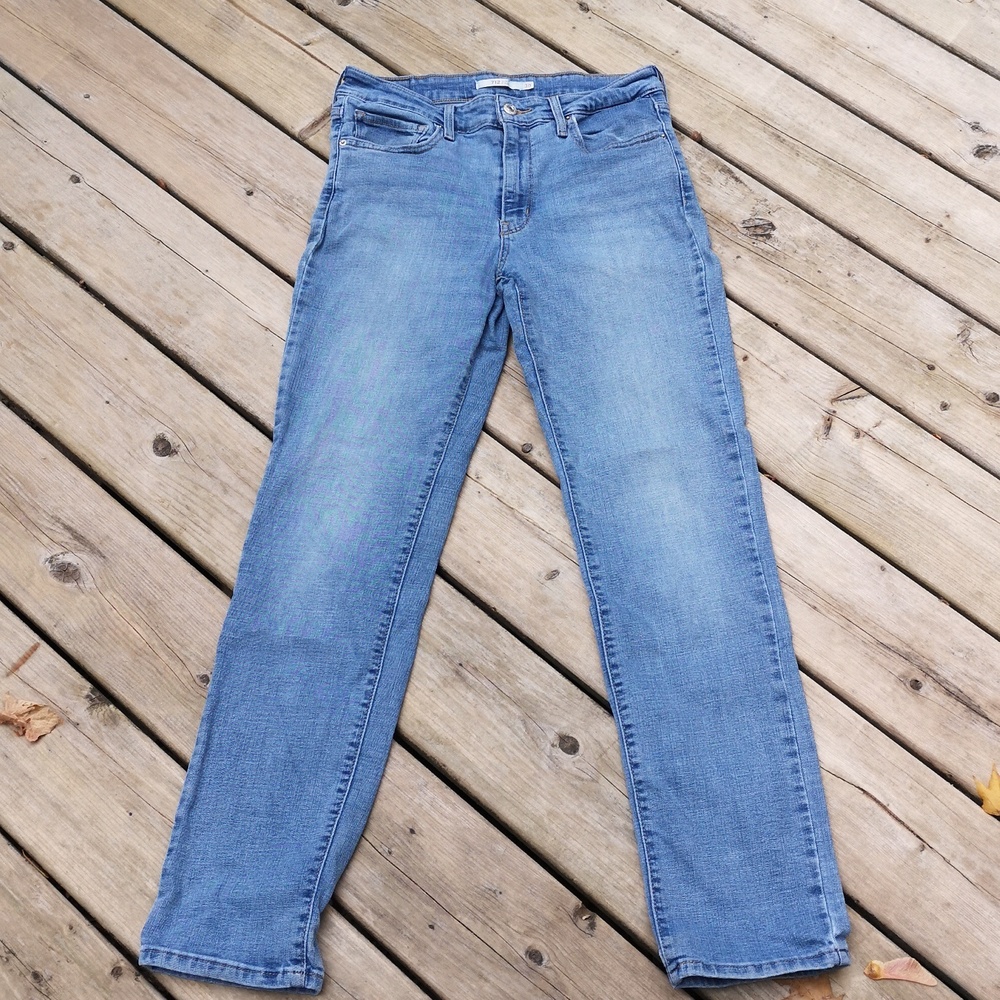 Levi's 712 'slim' jeans
